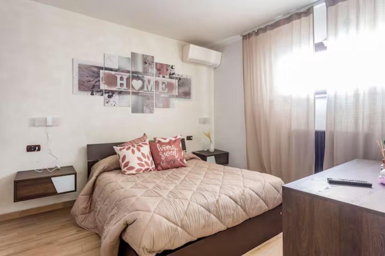 Old Lighthouse - Beach Apartment - Fiumicino Airport ภายนอก รูปภาพ