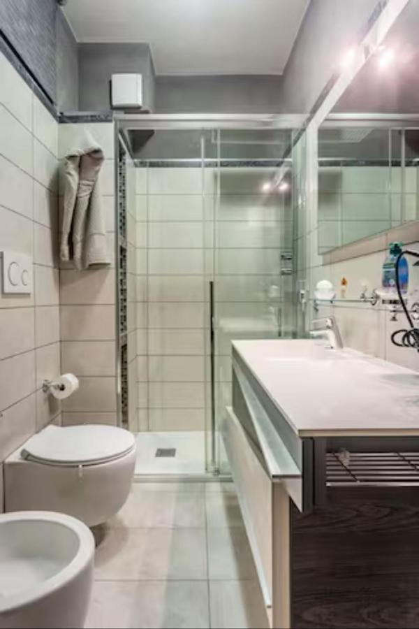 Old Lighthouse - Beach Apartment - Fiumicino Airport ภายนอก รูปภาพ